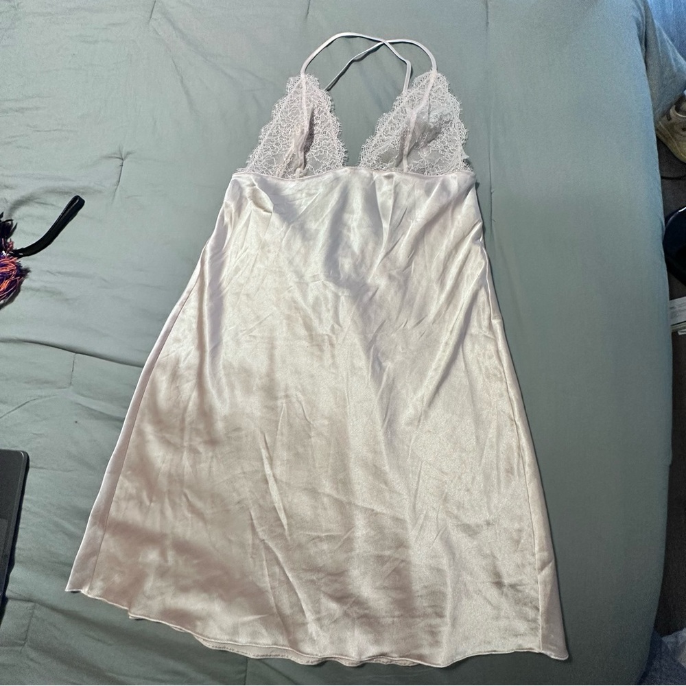 Victoria Secret Satin & Lace Slip Style Nightgown Medium‎